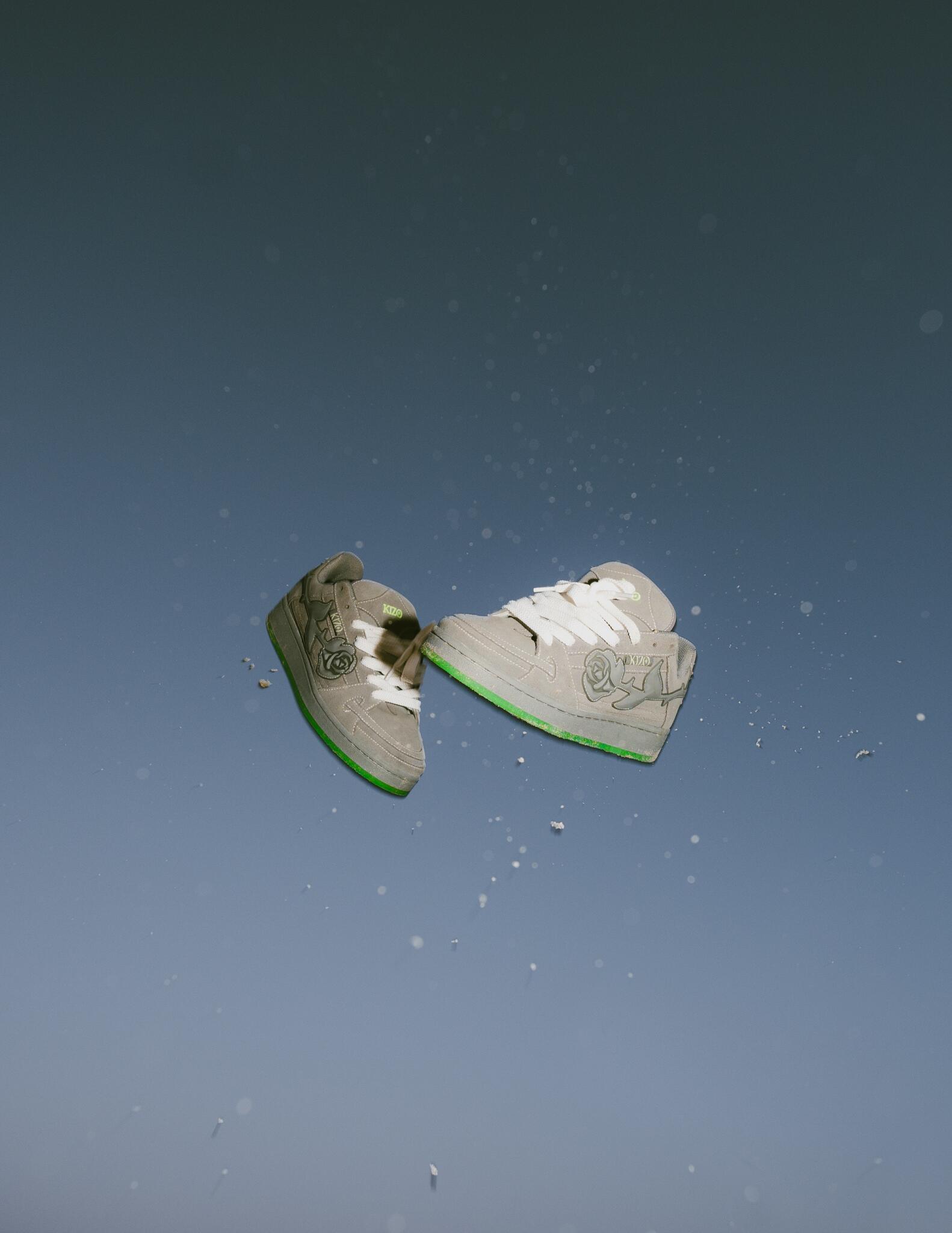 Discovery splash banner for Kizo Kicks Discord server