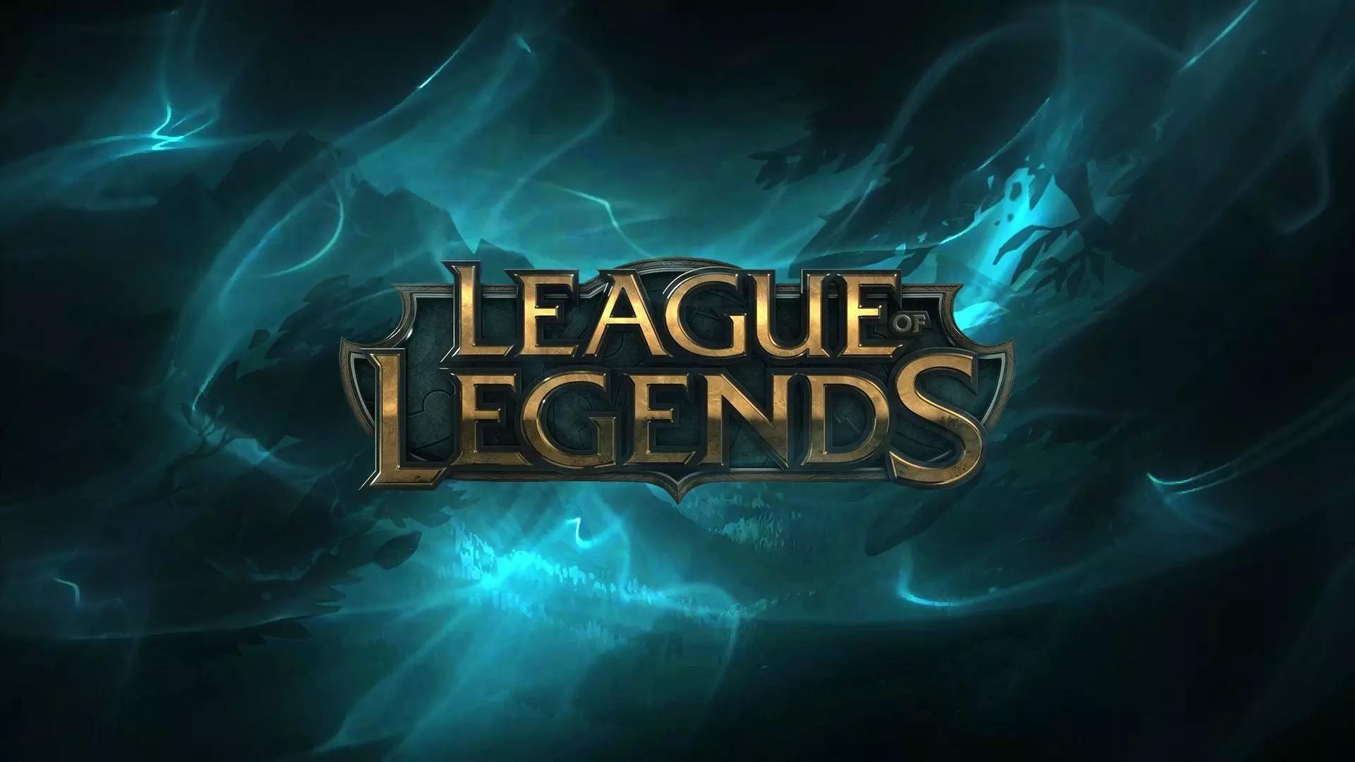 Discovery splash banner for LoL Team Finder Discord server