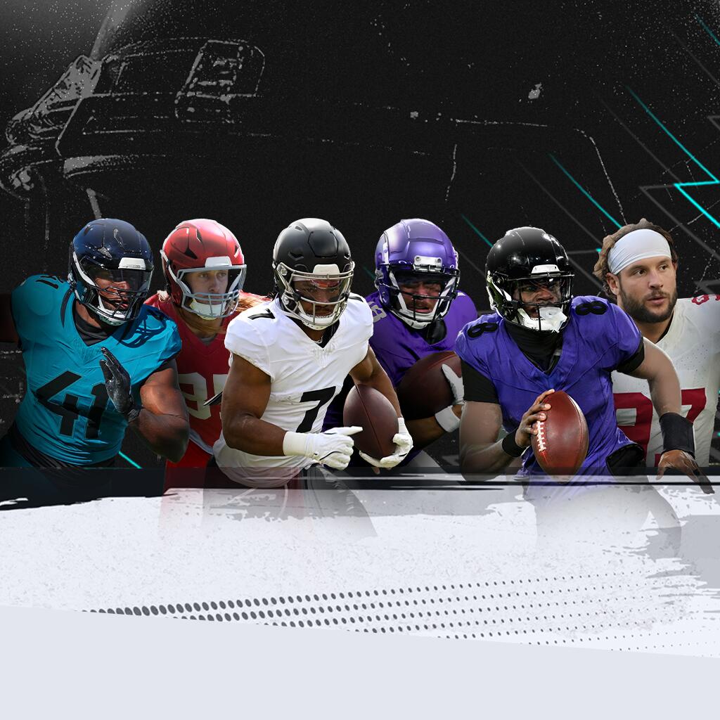 Discovery splash banner for Football Head Coach 26 Discord server