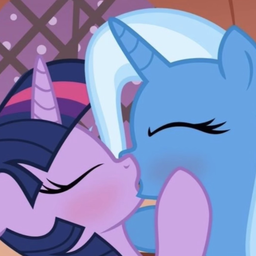 Discovery icon for Ponyville - good emoji and sticker Discord server